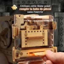 ClueGift - A-Maze-Ing Safe